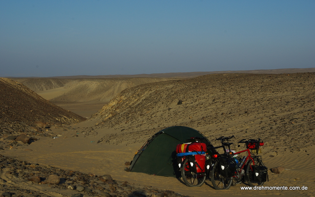 Letzte Zeltnacht in der Wüste bei Nasca